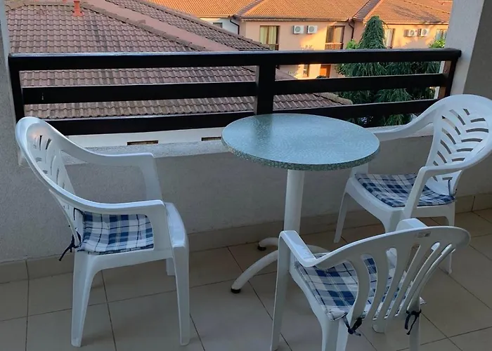 Harmony Hills Tomovi K32 * רוגאצ'בו