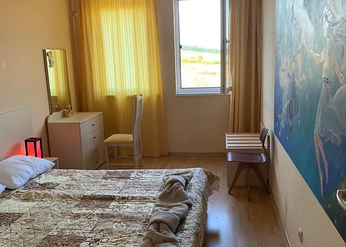 Harmony Hills Tomovi K32 * רוגאצ'בו