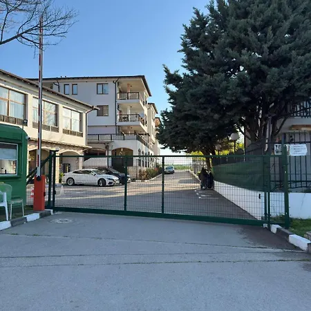 Apartament Harmony Hills Tomovi K32 *